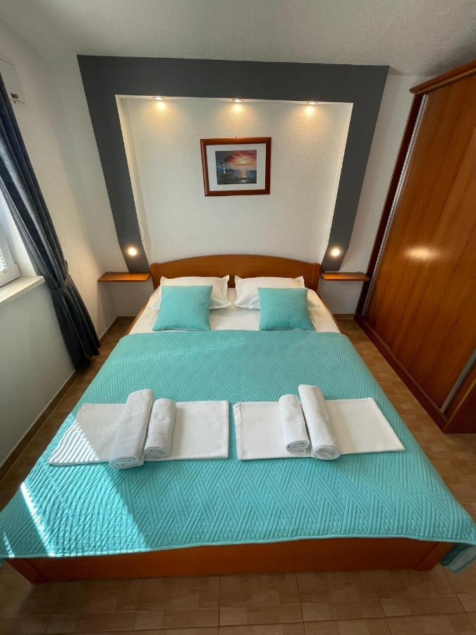 Apartmani Kontic Baška Voda Exteriör bild