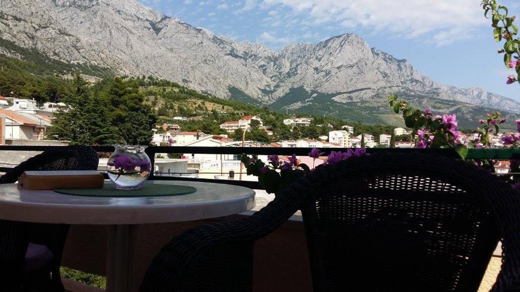 Apartmani Kontic Baška Voda Exteriör bild