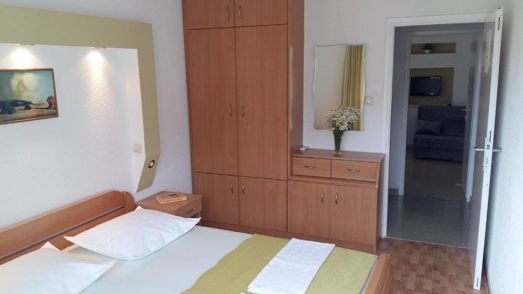 Apartmani Kontic Baška Voda Exteriör bild