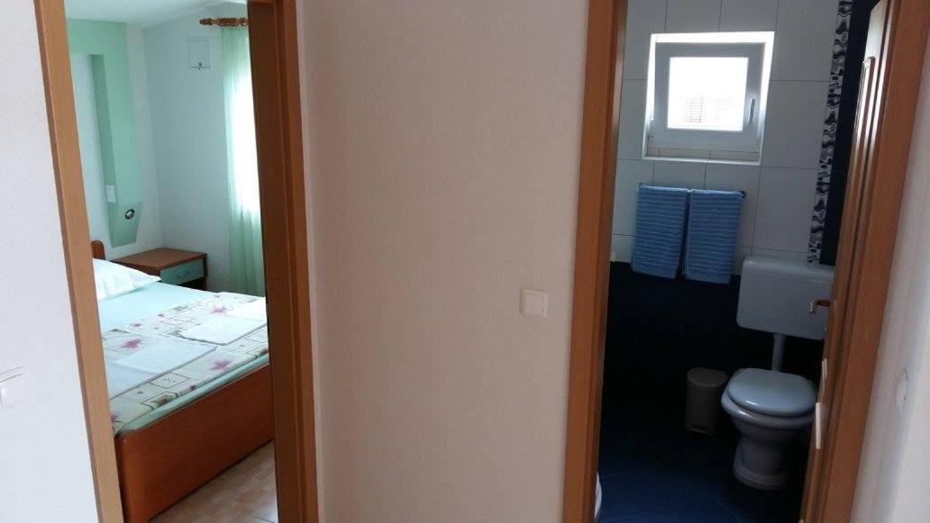 Apartmani Kontic Baška Voda Exteriör bild