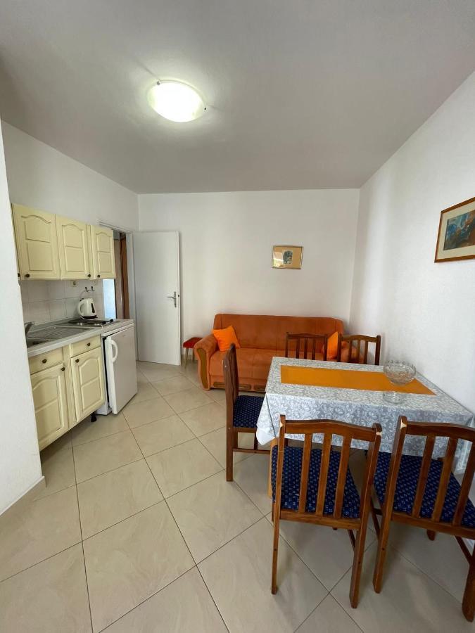 Apartmani Kontic Baška Voda Exteriör bild